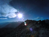 t-Knopf-Augstbordhorn-Gipfel-Sonne-Fischauge_2-korrigiert-fk