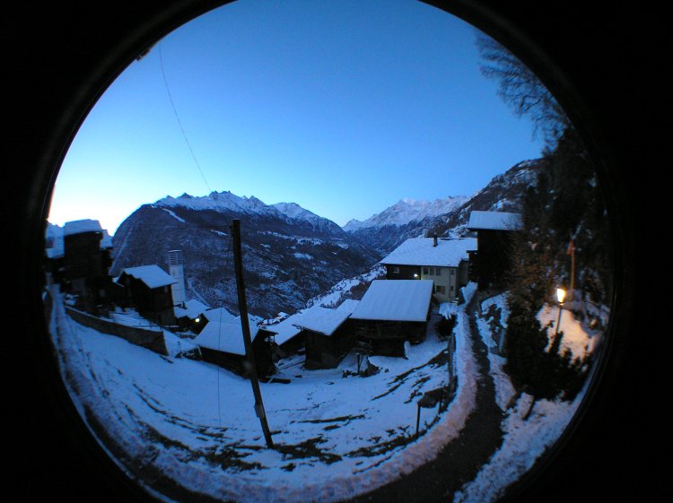 t-Webcam-01-12-13_0727_1 t-Webcam-01-12-13_0727_1