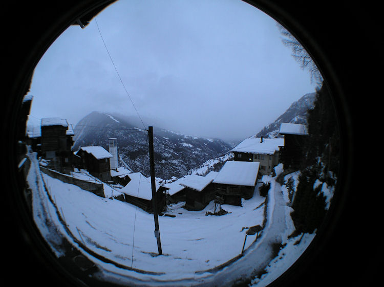 t-Webcam_04-01-14_0828 t-Webcam_04-01-14_0828