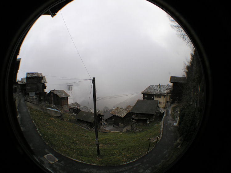 t-Webcam_08-12-14_1453