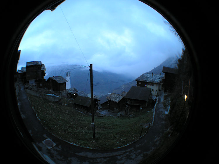 t-Webcam_08-12-14_1642