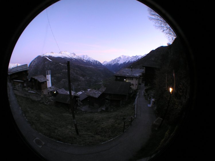 t_Webcam-FA_04-05-16_2054 t_Webcam-FA_04-05-16_2054