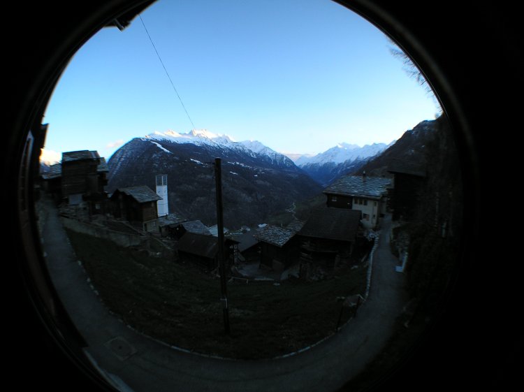 t_Webcam-FA_05-04-15_1938 t_Webcam-FA_05-04-15_1938