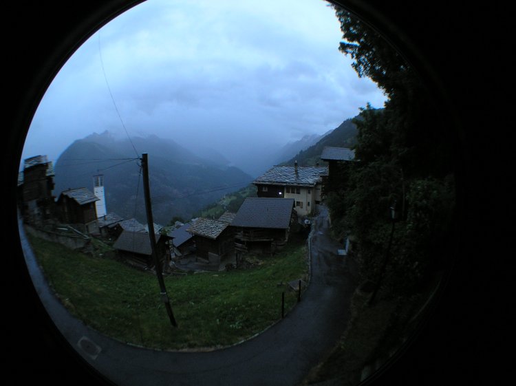 t_Webcam-FA_13-06-15_2049-dunkel