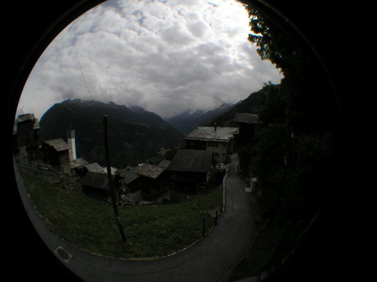 t_Webcam-FA_14-06-15_1628-dunkel