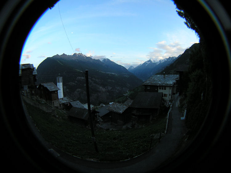 t_Webcam-FA_18-07-13_2056_dunkel