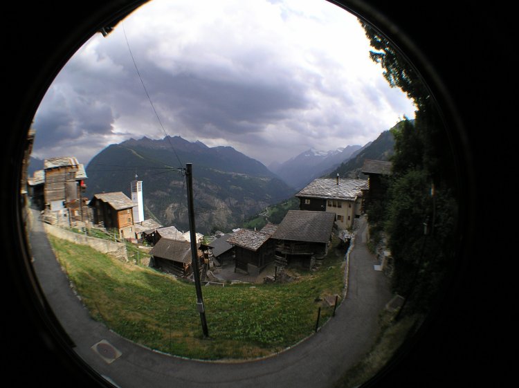 t_Webcam-FA_18-07-15_1838 t_Webcam-FA_18-07-15_1838