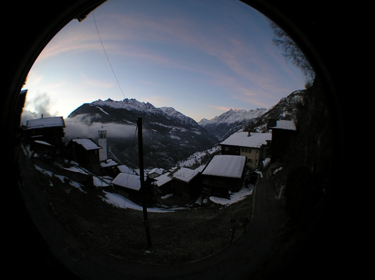 t_Webcam_04-01-20_0803