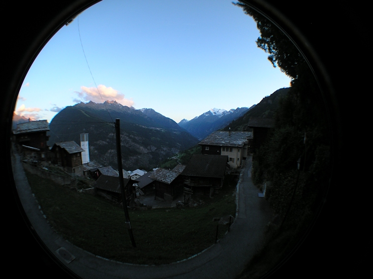 t_Webcam_12-07-20_2110 t_Webcam_12-07-20_2110