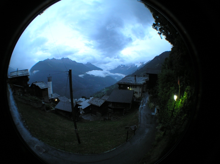 t_Webcam_14-07-18_2126 t_Webcam_14-07-18_2126