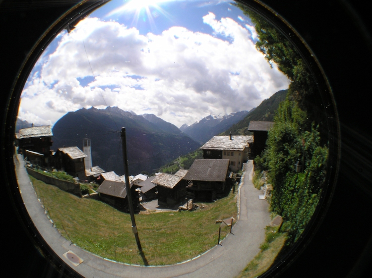 t_Webcam_15-07-18_1325 t_Webcam_15-07-18_1325