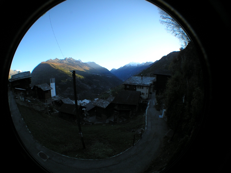 t_Webcam_15-10-17_1738 t_Webcam_15-10-17_1738