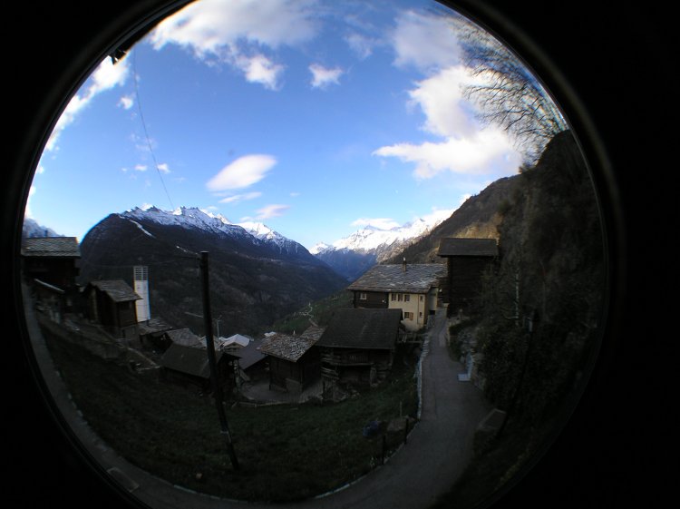 t_Webcam_16-04-17_0754 t_Webcam_16-04-17_0754