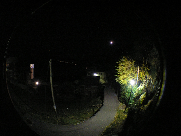 t_Webcam_16-11-18_2235 t_Webcam_16-11-18_2235