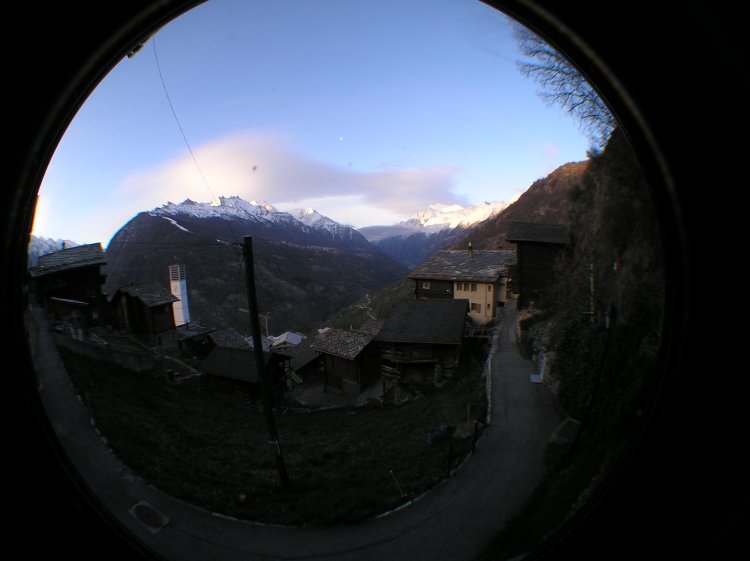 t_Webcam_17-04-17_0703 t_Webcam_17-04-17_0703