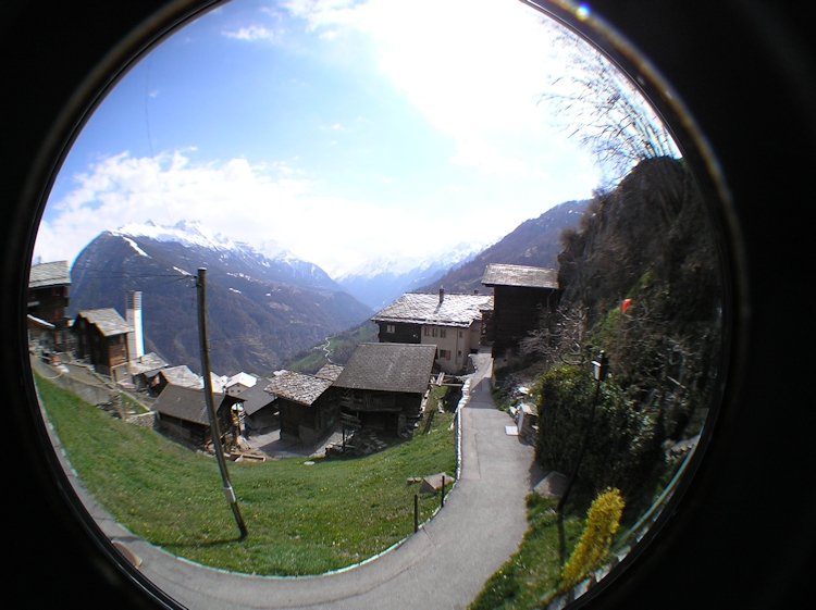 t_Webcam_19-04-19_1550 t_Webcam_19-04-19_1550