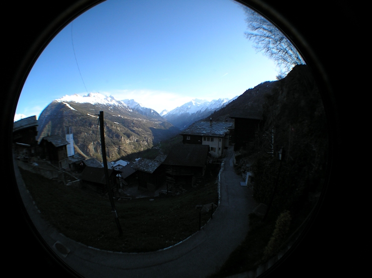 t_Webcam_20-04-19_1823 t_Webcam_20-04-19_1823