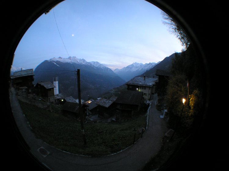 t_Webcam_20-10-15_1851-hell