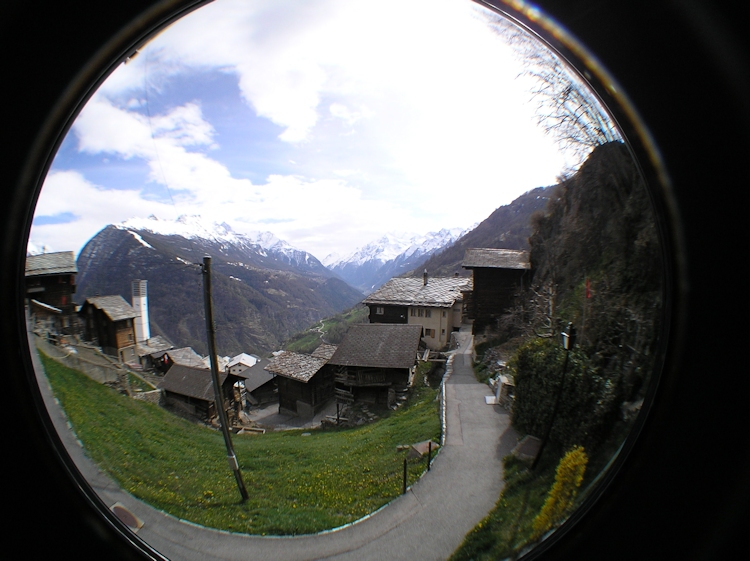 t_Webcam_21-04-19_1618 t_Webcam_21-04-19_1618