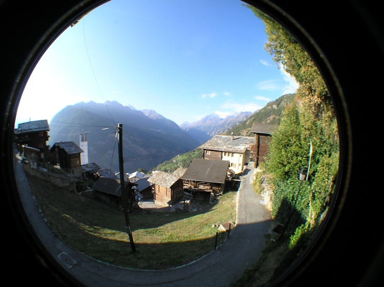 t_Webcam_21-09-18_0912 t_Webcam_21-09-18_0912