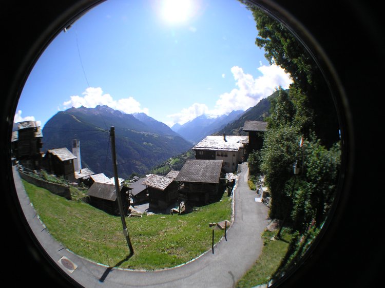 t_Webcam_22-08-15_1427 t_Webcam_22-08-15_1427