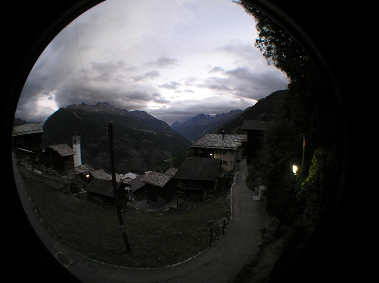 t_Webcam_22-09-18_1938 t_Webcam_22-09-18_1938