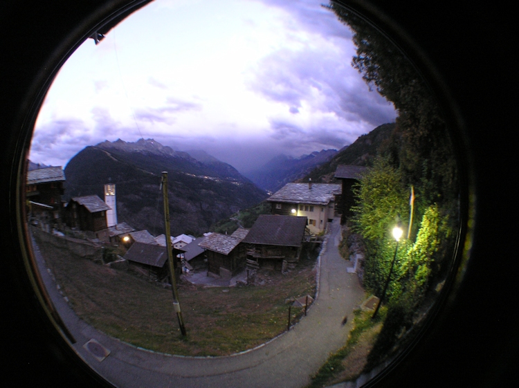 t_Webcam_23-09-18_1945 t_Webcam_23-09-18_1945