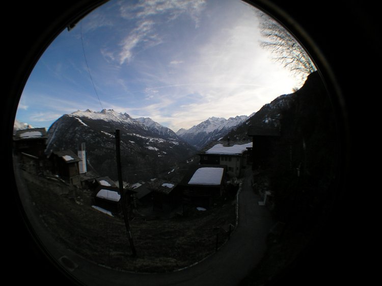 t_Webcam_24-03-16_1745 t_Webcam_24-03-16_1745