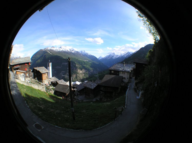 t_Webcam_24-05-17_1835 t_Webcam_24-05-17_1835