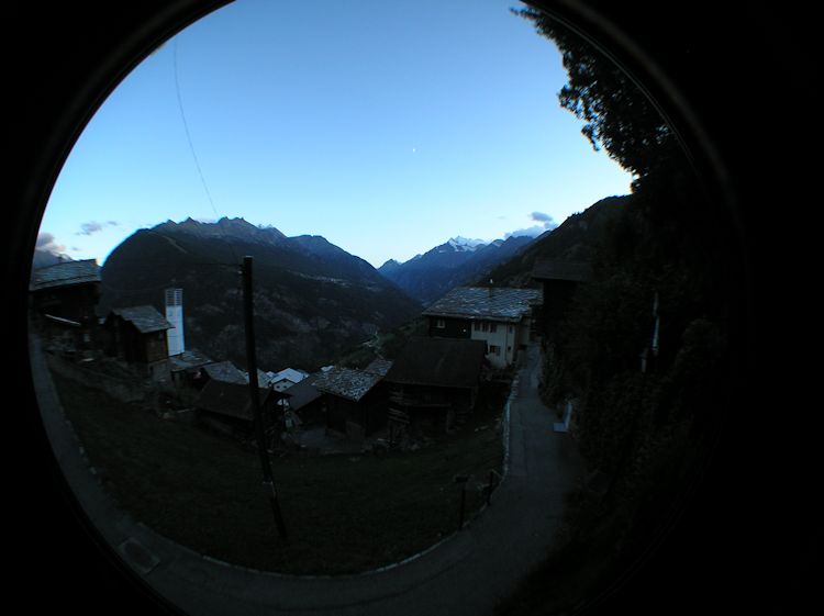 t_Webcam_24-08-20_2002 t_Webcam_24-08-20_2002