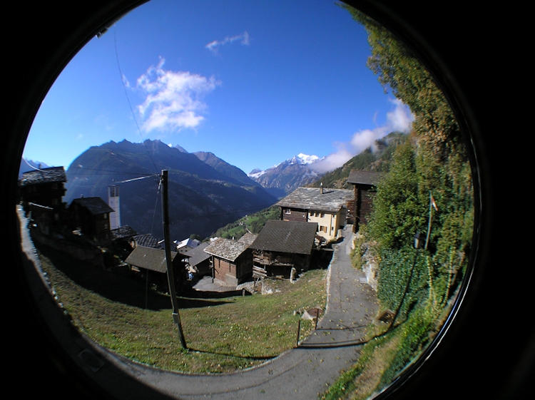 t_Webcam_24-09-18_0955 t_Webcam_24-09-18_0955