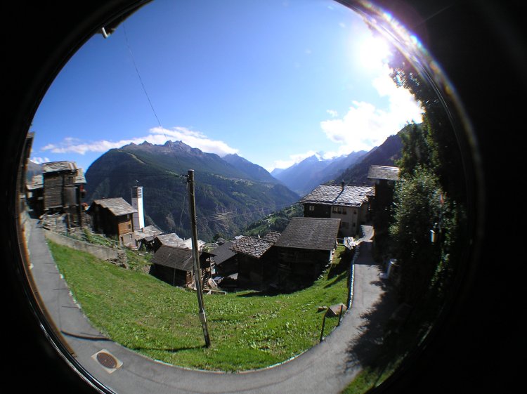 t_Webcam_25-08-15_1629 t_Webcam_25-08-15_1629