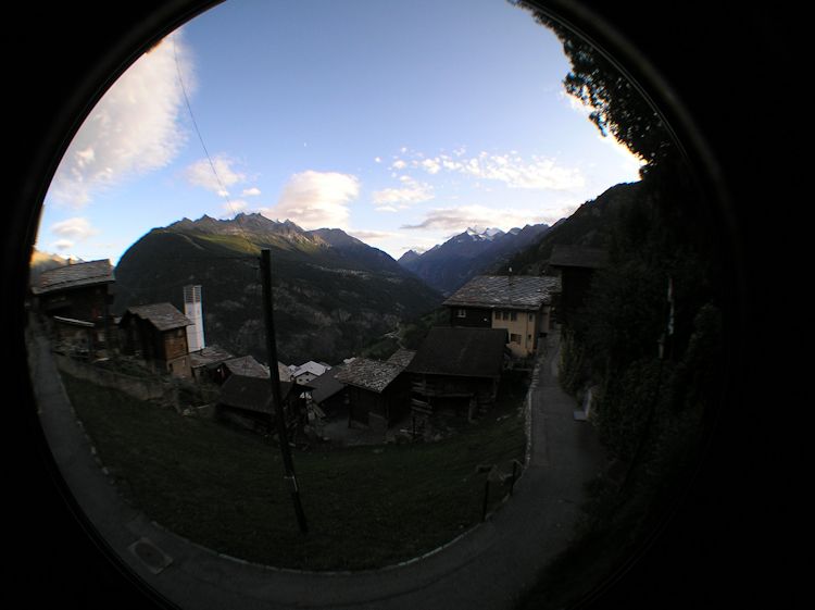 t_Webcam_25-08-20_1927 t_Webcam_25-08-20_1927