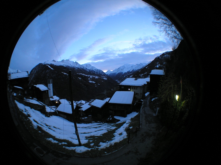 t_Webcam_25-11-19_1704 t_Webcam_25-11-19_1704