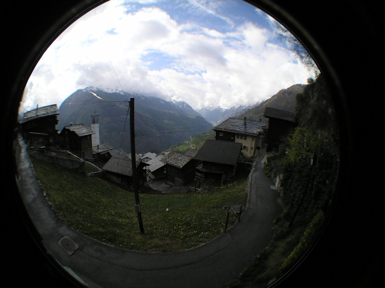 t_Webcam_26-04-20_1051 t_Webcam_26-04-20_1051