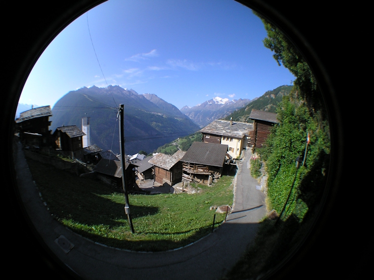 t_Webcam_26-07-19_0932