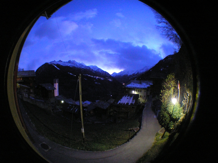 t_Webcam_26-11-17_1723 t_Webcam_26-11-17_1723