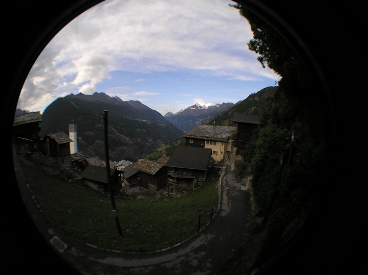 t_Webcam_27-07-19_0728