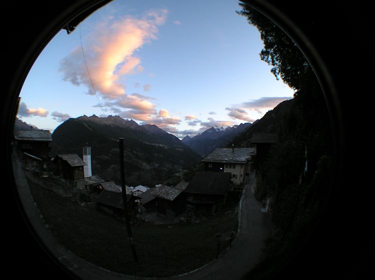 t_Webcam_27-08-20_2012 t_Webcam_27-08-20_2012