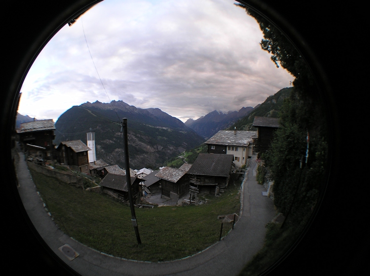 t_Webcam_28-08-19_1930 t_Webcam_28-08-19_1930