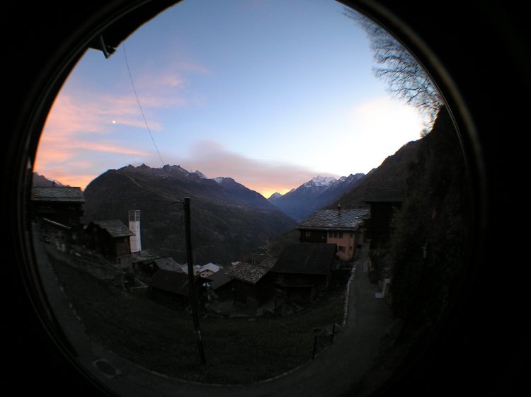 t_Webcam_28-10-17_1828 t_Webcam_28-10-17_1828