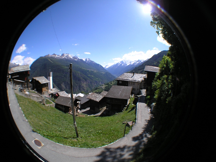 t_Webcam_29-05-20_1704 t_Webcam_29-05-20_1704