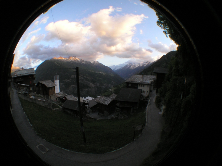 t_Webcam_29-05-20_2145 t_Webcam_29-05-20_2145